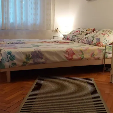 Maximino Apartment