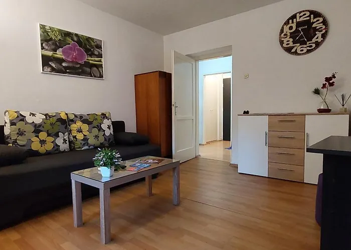 Maximino * Σπλιτ